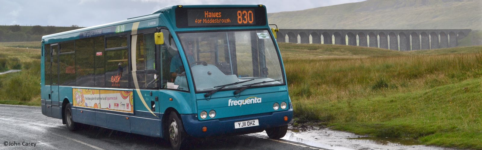 Northern Dalesman bus at Ribblehead