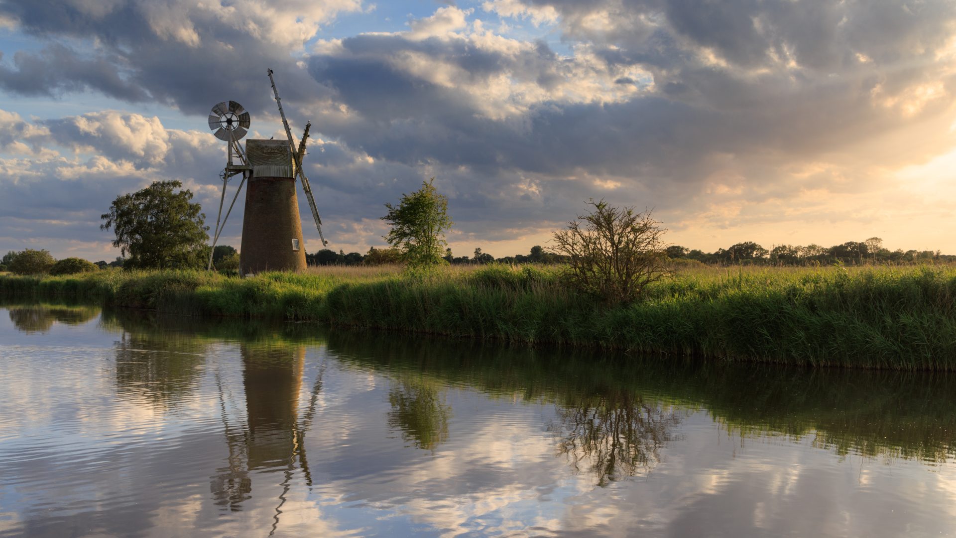 Hardley drainage mill